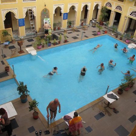 Nirbana Palace - A Heritage Hotel And Spa Jaipur Extérieur photo