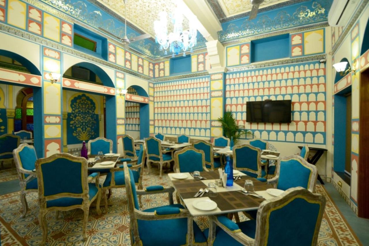 Nirbana Palace - A Heritage Hotel And Spa Jaipur Extérieur photo