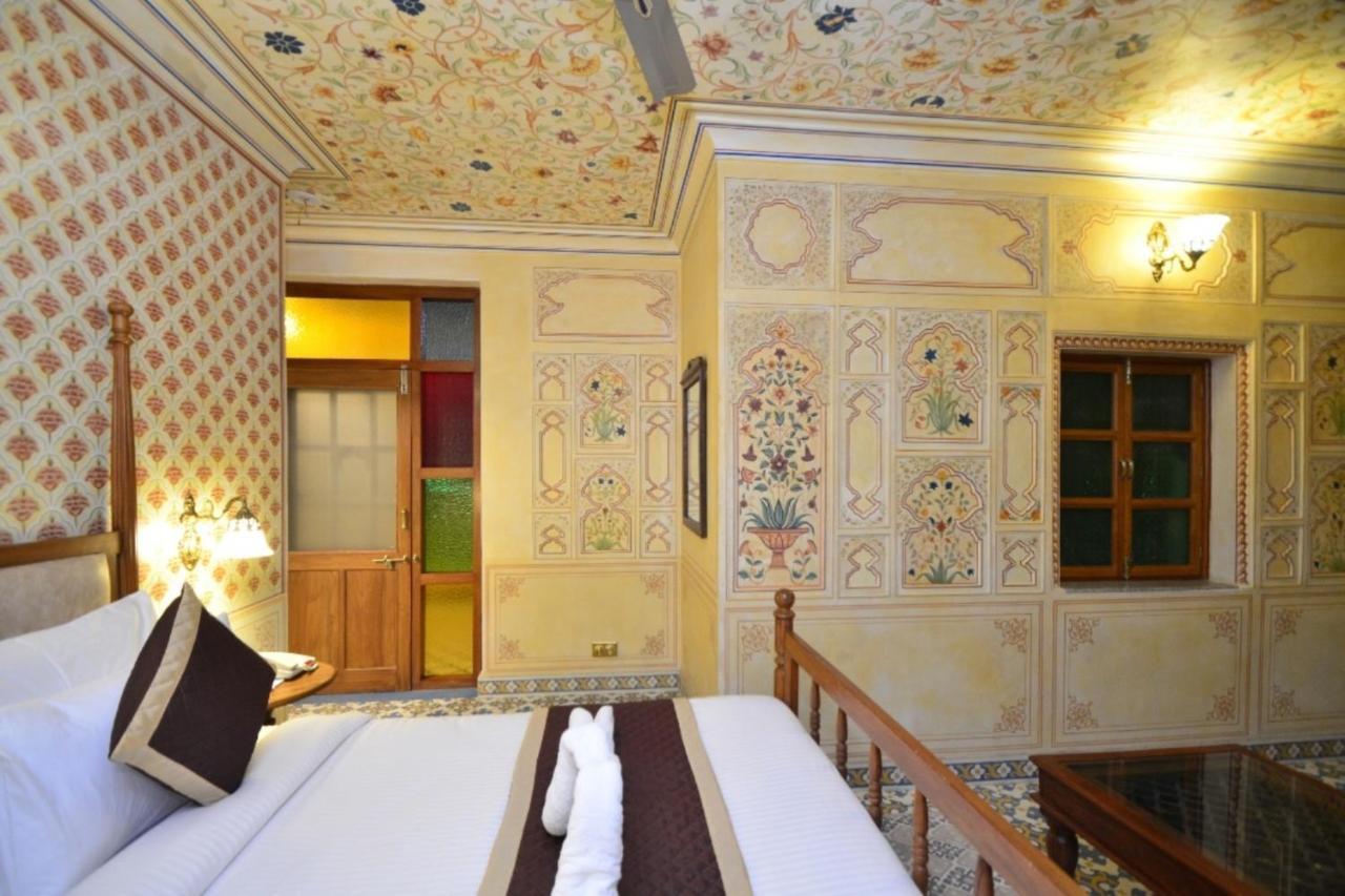 Nirbana Palace - A Heritage Hotel And Spa Jaipur Extérieur photo