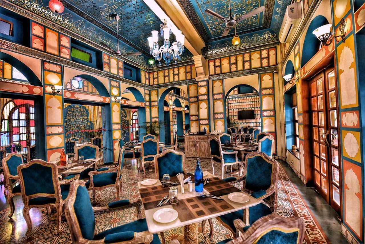 Nirbana Palace - A Heritage Hotel And Spa Jaipur Extérieur photo