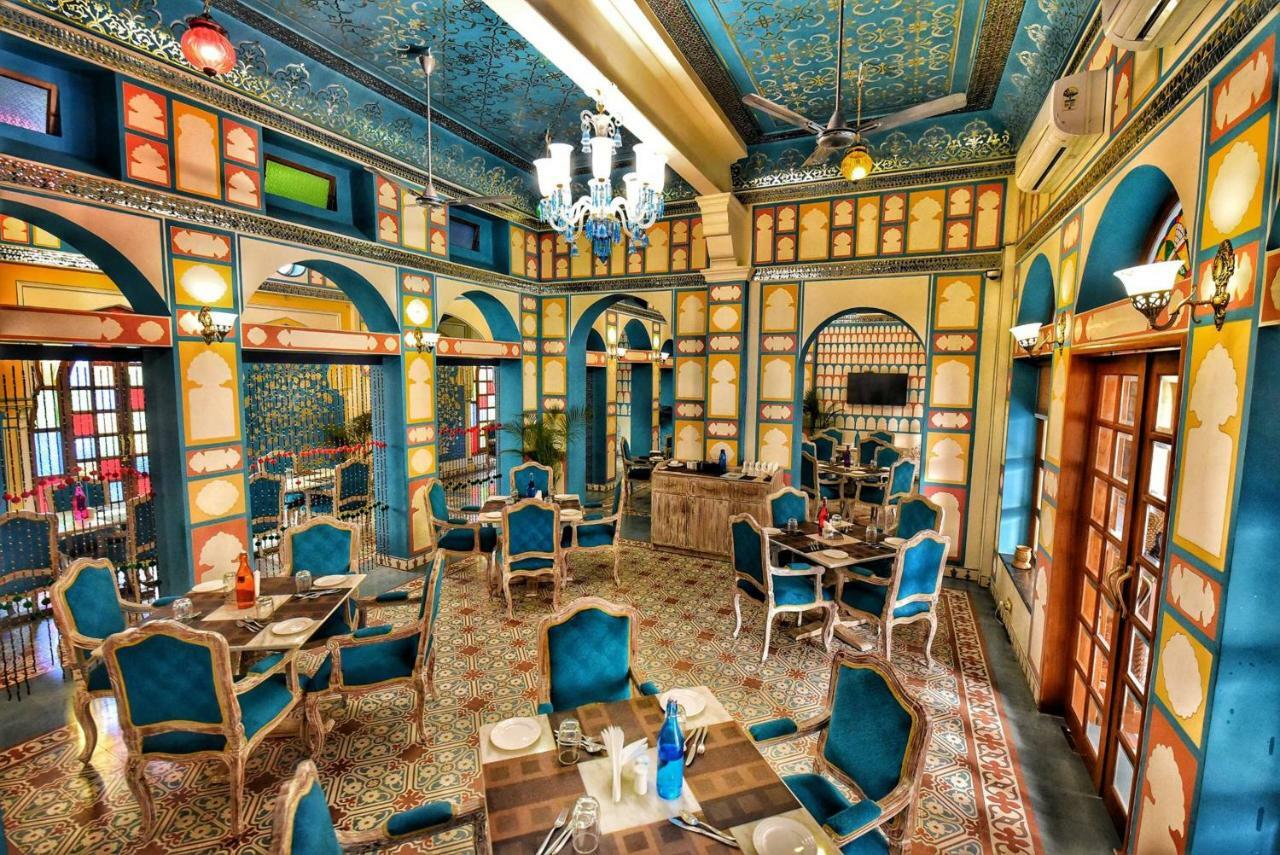 Nirbana Palace - A Heritage Hotel And Spa Jaipur Extérieur photo