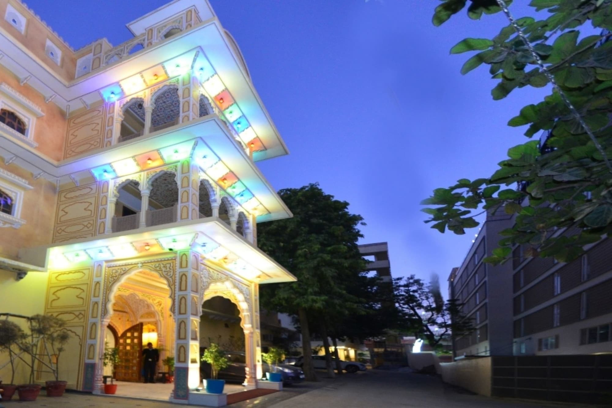 Nirbana Palace - A Heritage Hotel And Spa Jaipur Extérieur photo